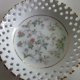 AŻUROWA PORCELANOWA UROCZO KWIATOWO ZDOBIONA PATERKA  -  MISECZKA