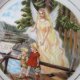 Czuła anielska opieka na porcelanie - obrazek do powieszenia w dziecięcym pokoju