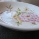 Oryginalny  kwiatowo zdobiony  porcelanowy talerzyk  -półmiseczka Fine Bone China