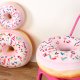 Poduszka pączek Donut mały różowy