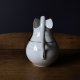 Stary dzbanek porcelanowy