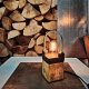 Mała drewniana lampka loftowa