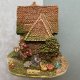 Lilliput Lane Collectable ❤ Handmade - Grandma & Grandpas ❤ Plastyczna kolekcjonerska i numerowana figurka.