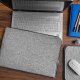 MACBOOK ETUI z jasno szarego filcu czarny zamek