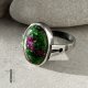Moss - srebrny pierścionek z zoisytem z rubinem