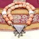 Stary amulet Zar. Naszyjnik z korala