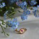 Złoty pierścionek suszone kwiaty żywica epoksydowa z suszonymi kwiatami prawdziwy kwiat łąka beżowa