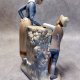 LLADRO seria Zaphir #575 "Dzieci przy fontannie" Bardzo duża