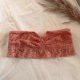 Koralowe bandeau z koronki