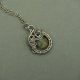 Mały wisiorek złoty labradoryt, wire wrapping, stal chirurgiczna