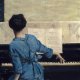 Obraz na płótnie - Wiliam Merrit Chase Portret kobiety przy pianinie, reprodukcja The Keynote