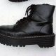 CZARNE GLANY PULL&BEAR  ALA MARTENSY