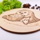 Drewniana ręcznie wypalana podkładka pod kubek - Pingwin - prezent handmade, rękodzieło
