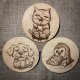 Drewniana ręcznie wypalana podkładka pod kubek - Pingwin - prezent handmade, rękodzieło