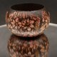 Drewniany świecznik tealight z motywem kwiatów i łąki - pirografia