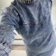 marmurkowy jeans