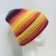 Kolorowa delikatna czapka beanie z wywinięciem S/M z wełną merino