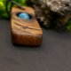 Drewniany wisiorek - Podniebny turkus - ręcznie zrobiony naszyjnik z drewna orzecha, bejcowany - dla Niej, oryginalna biżuteria handmade