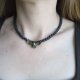 Czarny choker z ptakiem