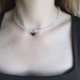 Choker z zawieszką w kształcie serca