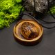 Drewniany wisiorek - Orzech - ręcznie zrobiony naszyjnik z drewna brzozy, bejcowany - dla Niej, handmade, oryginalna biżuteria na Dzień Matki