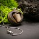 Wisiorek - Serce Gór Świętokrzyskich -  brzoza – biżuteria z duszą ziemi, pirografia, krzemień pasiasty, prezent Unique Jewelry Design; Luxury Wooden 