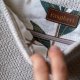 Patchworkowa jasna listonoszka z klapą