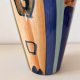 Wazon w stylistyce typowej dla lat 90-tych