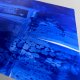 Abstrakcyjny obraz Deep Blue, akryl na papierze 42x59,4 cm, nowoczesna sztuka, ultramaryna