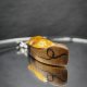 Wisiorek "Bursztynowy pazur" –żywioł ognia i bursztynowego światła,orzech, pirografia, prezent; Amber and Wood Pendant, biżuteria
