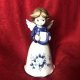 Porcelanowa figurka ręcznie malowana urocza do dekoracji i na prezent