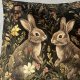 Poszewka na poduszkę w stylu Vintage Zające Królik Las prezent Cottage Folk kwiaty Woodland