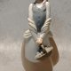 LLADRO seria NAO #237G/M "Zbieranie jajek" "Gathering Eggs"