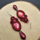 Bordowe kolczyki sutasz z kryształkami