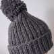 Otul się ciepłem – CZAPKA beanie handmade - CIEMNOSZARA, wykonana na DRUTACH