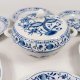 Porcelanowy serwis obiadowy Kahla, wzór cebulowy lata 70.
