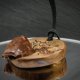Wisiorek "Obsydian mahoniowy w drewnie owocowym" –amulet zamknięty w kawałku drewna, pirografia, prezent, Wood Pendant, biżuteria, handmade