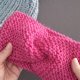 Wełniana OPASKA na włosy – idealna na chłodne dni – NEONOWY RÓŻ, wykonana na DRUTACH