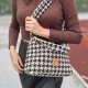 Torebka w pepitkę z puchatej tkaniny Beżowo-Czarna