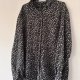 Bluzka damska oversize czarna w białe kwiatki, długa rękaw, lekki materiał, kobiecy styl XXXL / 46 / 18