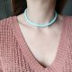 Niebieski choker