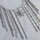 Choker z łańcuszkami