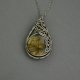 Wisiorek z labradorytem, wire wrapping, stal chirurgiczna, labradoryt wisior