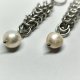 Kolczyki chainmaille z dużą perłą barokową 7 cm stal chirurgiczna