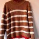 Sweter brązowy w paski z golfem Miękki, przyjemny w dotyku, o luźnym fasonie vintage retro L / 40 / 12
