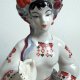 Porcelanowa figurka  "Hafciarka" porcelana Połonne