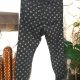 Jeansy w kropy M