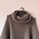 Szare ponczo sweter z golfem oversize – unikat, r. uniwersalny 4XL / 48 / 20·Bardzo dobry·