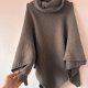 Szare ponczo sweter z golfem oversize – unikat, r. uniwersalny 4XL / 48 / 20·Bardzo dobry·