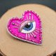 Haftowana broszka - serce z okiem